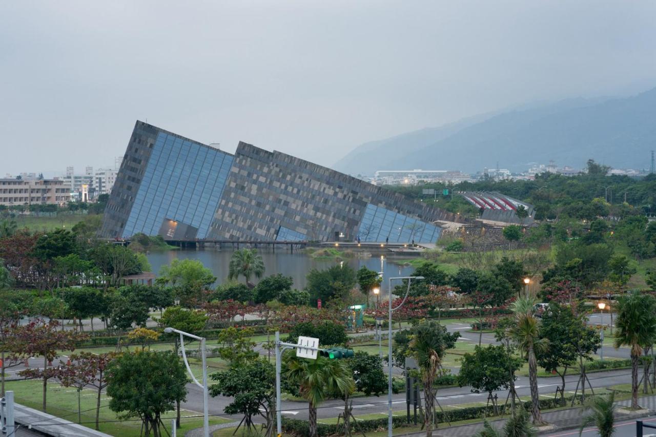 賞鯨民宿 Toucheng Extérieur photo